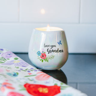 Grandma 8 oz - 100% Soy Wax Candle
Scent: Serenity
