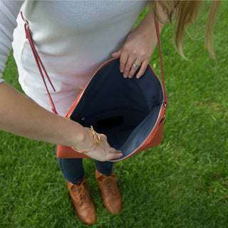 White 12.5" x 1" x8" Fold Over Clutch