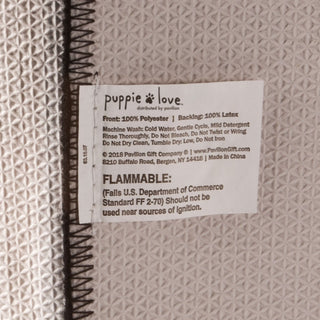 Canada 27.5" x 17.75" Floor Mat