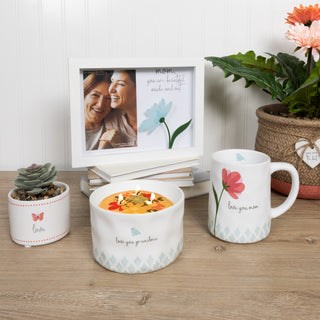 Beautiful Mom 9.5" x 7.5" Shadow Box Frame (Holds 4" x 6" Photo)