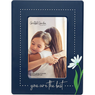 The Best 6.5" x 8.25" Frame (Holds 4" x 6" Photo)