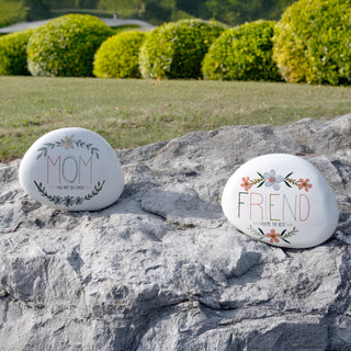 Mom 4" Garden Stone