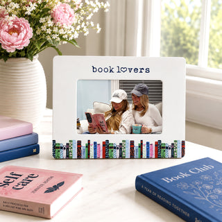 Book Lovers 8.25" x 6.25" Frame (Holds 6" x 4" Photo)
