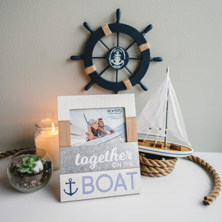 Boat 7.75" x 10" Frame (Holds 4" x 6" Photo)