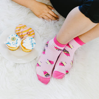 Cupcakes M/L Youth Cotton Blend Crew Socks