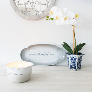 Love Lives Here 11 oz - 100% Soy Wax Reveal Candle Scent: Tranquility