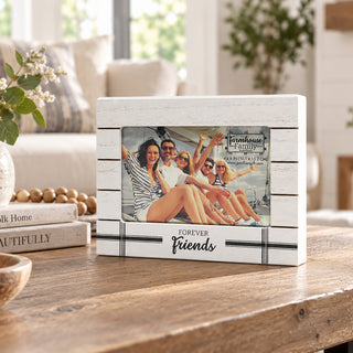 Friends 7.5" x 6" Frame (Holds 6" x 4" Photo)