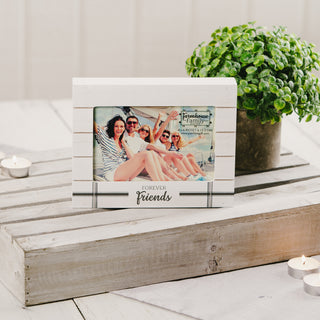 Friends 7.5" x 6" Frame (Holds 6" x 4" Photo)